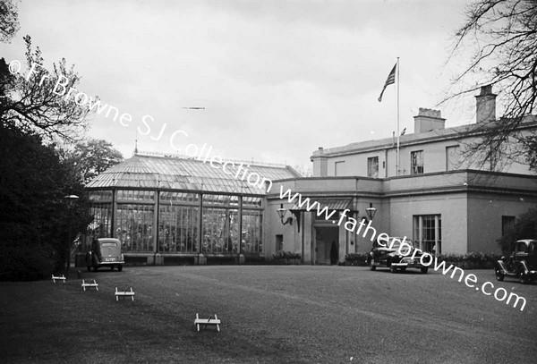 AMERICAN LEGATION PHOENIX PARK  PORCH AND ENTRANCE FROM AVENUE